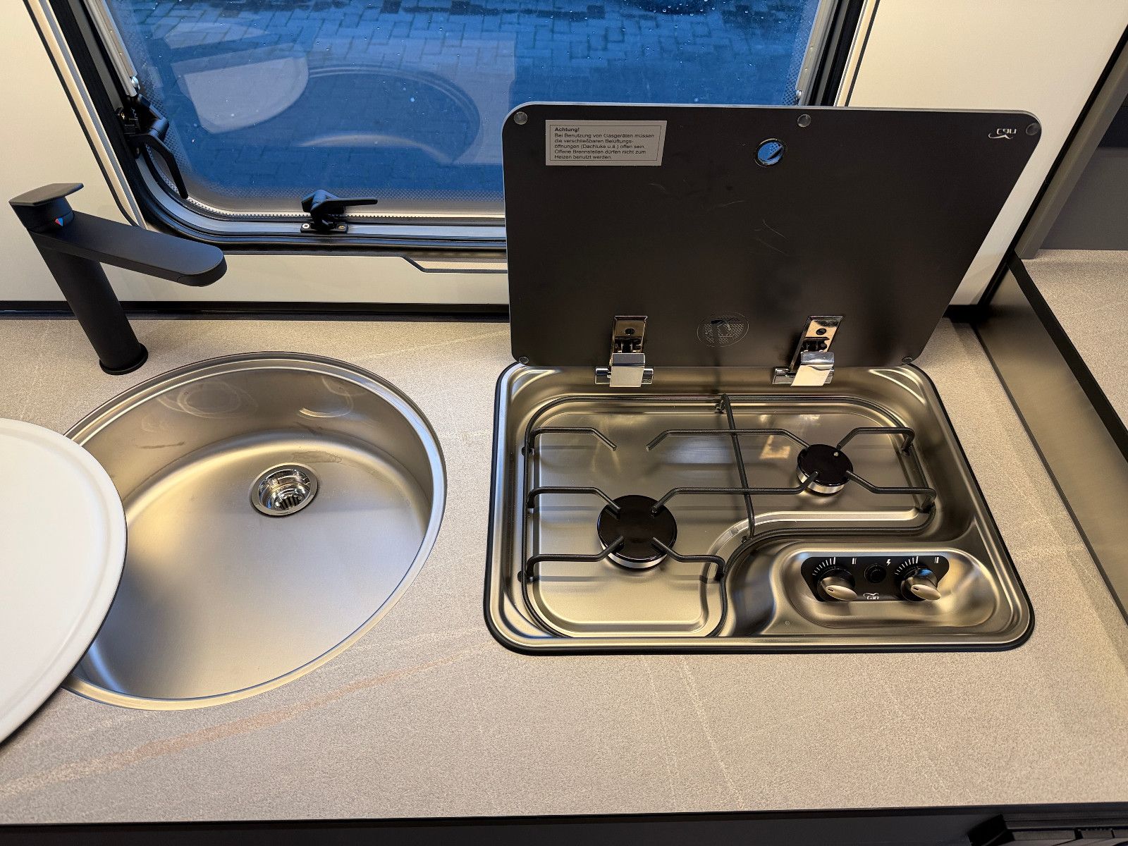 Fahrzeugabbildung HYMER / ERIBA / HYMERCAR Novaline 495 - Modell 2026 - 3.719€ sparen!