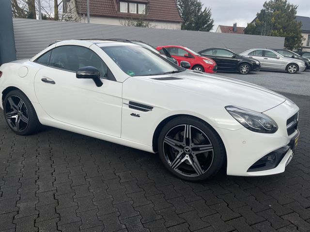 Mercedes-Benz SLC 200 Final Edition AMG-Line 1.Hand