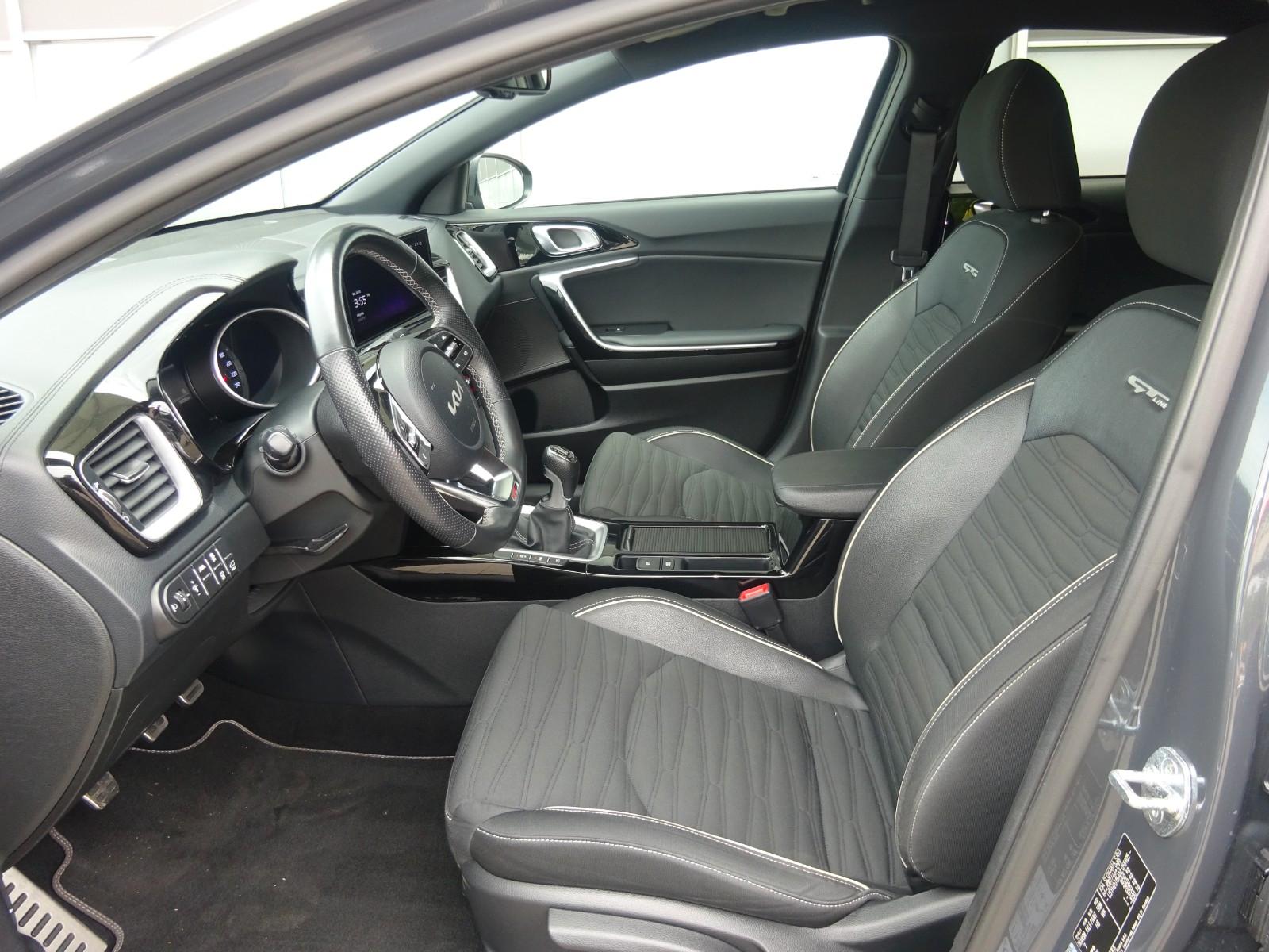 Kia pro cee'd / ProCeed 1.5 T-GDI GT LINE Plus