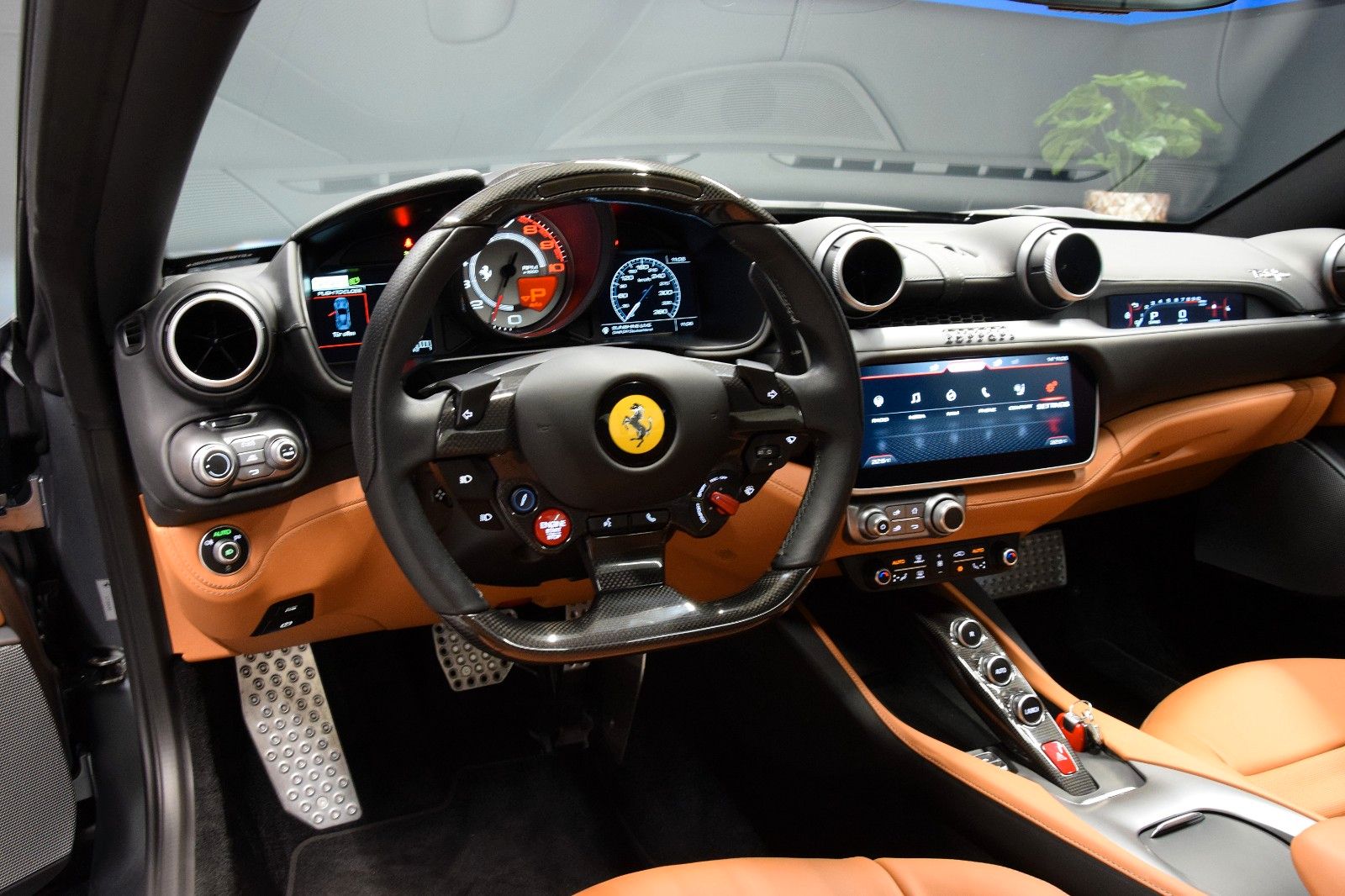 Fahrzeugabbildung Ferrari Portofino ACC Kamera Display Garantie  ADAS 1.Ha