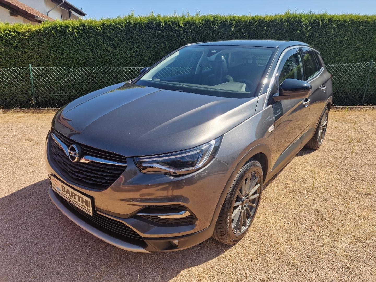 Opel Grandland INNOVATION Panorama Navi Zahnr.neu AHK