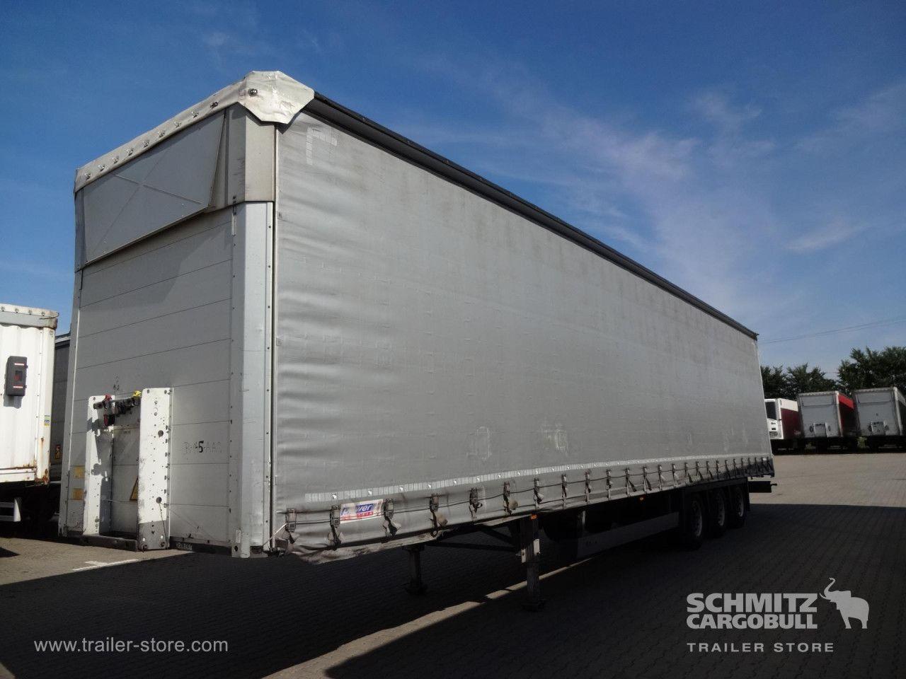 Schmitz Cargobull Curtainsider Mega
