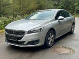 Peugeot 508 Access e-HDi 115 Lim. NAVI TEMPO SHZ 2ZKLIMA - Peugeot 508: Access