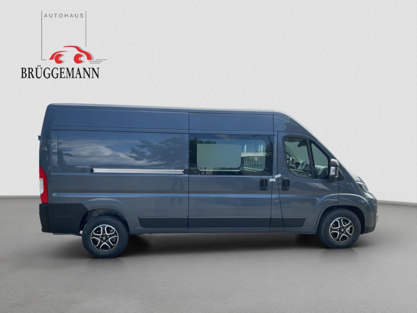 Fahrzeugabbildung Fiat Ducato L3H2 180 Automatik 2x SCHIEBETÜR VERGLAST