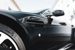 Fahrzeugabbildung Aston Martin V12 Vantage Carbon Black Edition *MwSt / Manual*
