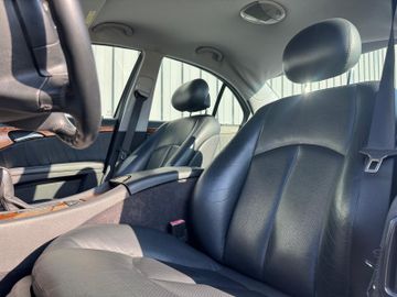 Mercedes E 500 - 8