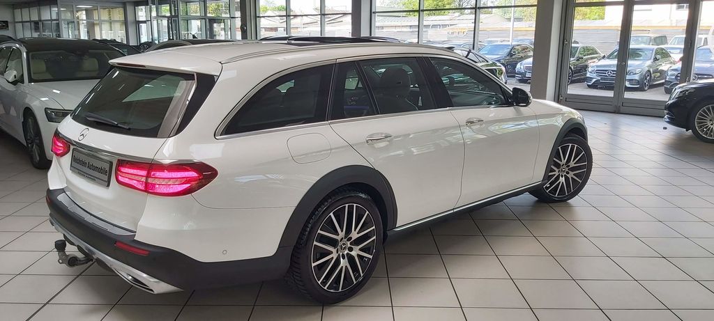 Mercedes-Benz E 400 d 4M All-Terrain 103 T /NP AHK NETTO 35400