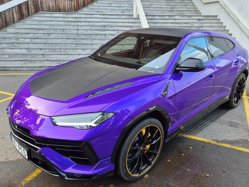 Image of Lamborghini Urus