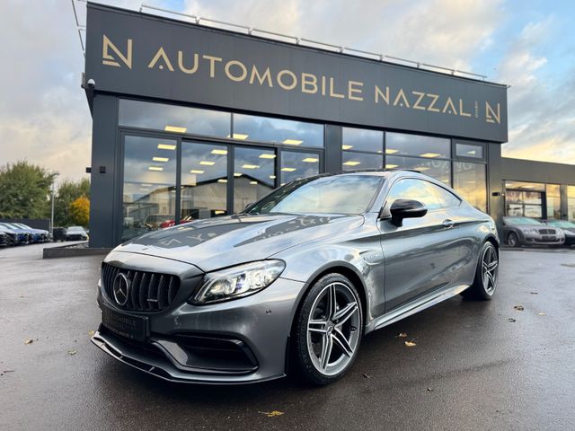 MERCEDES-BENZ C63 AMG COUPE*PANORAMA*BURMESTER*FACELIFT*CARBON