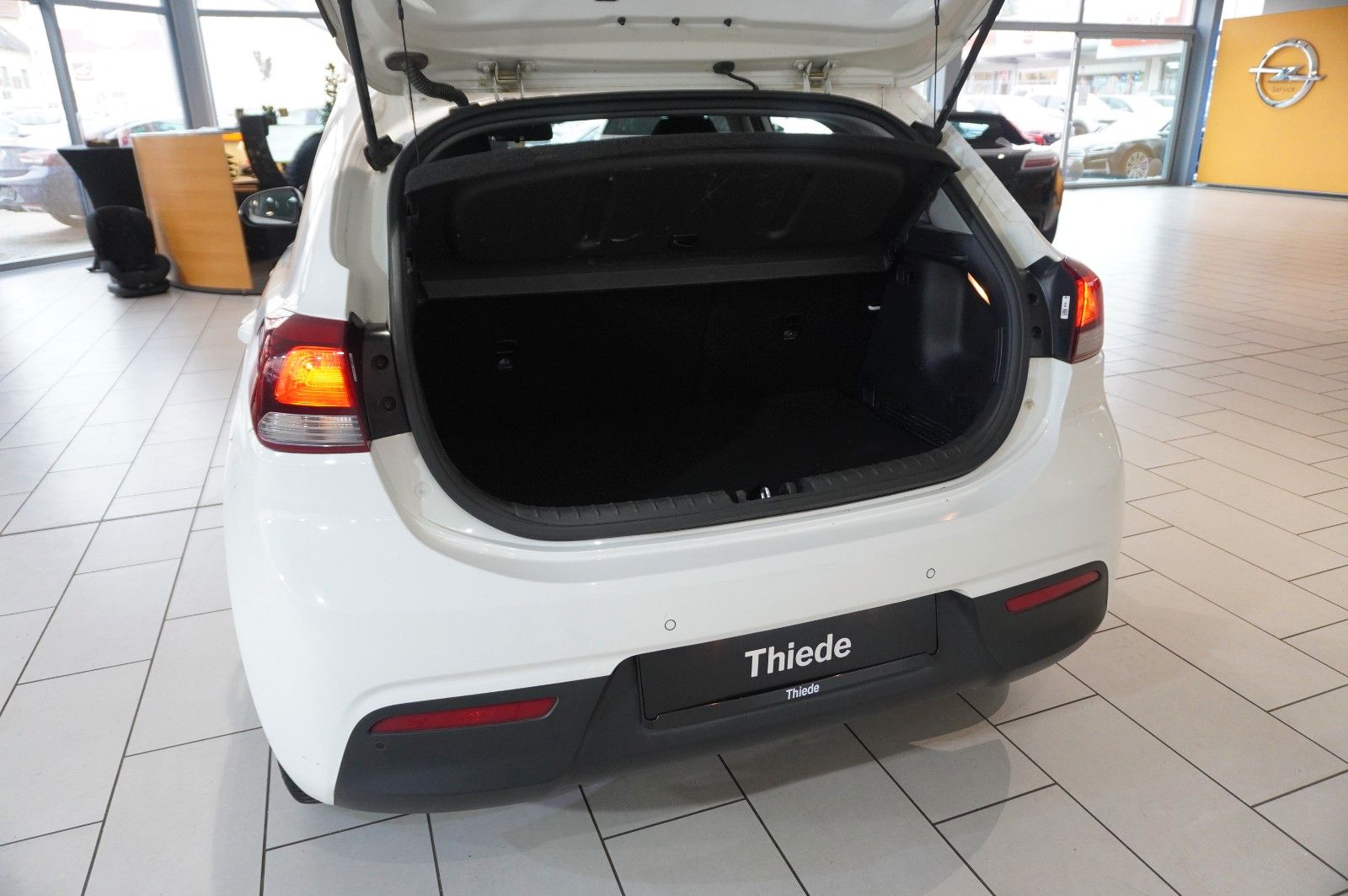 Fahrzeugabbildung Kia Rio 1.0 T-GDI SPIRIT 5-TÜR NAVI/LED/KAMERA/DAB+