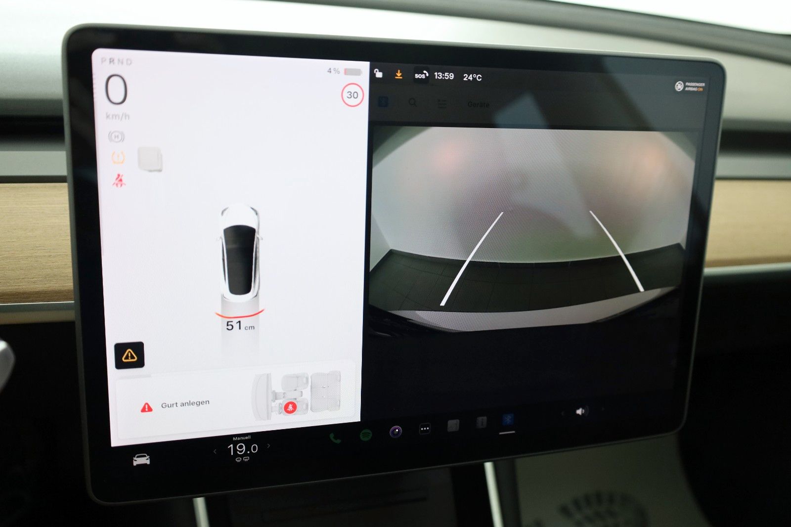 Fahrzeugabbildung Tesla Model 3 Standard Range Plus,Leder,Kamera,SH,Pano
