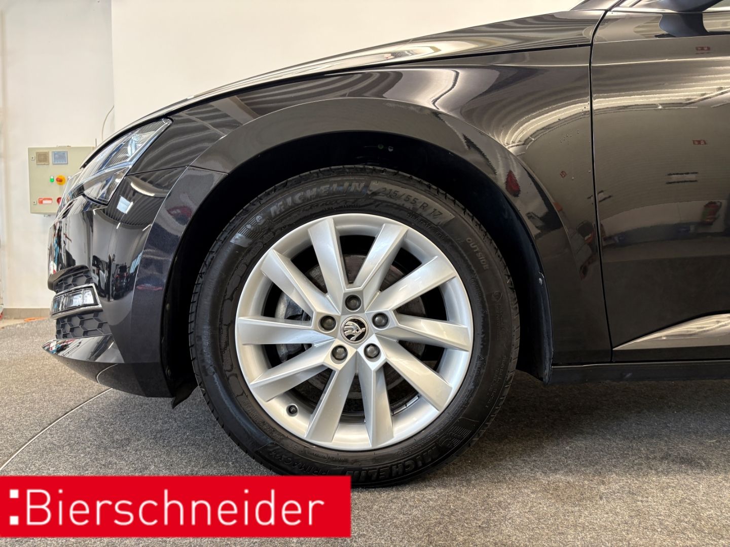 Skoda Superb Combi 2.0 TDI DSG Style MATRIX VIRTUAL AH foto 5