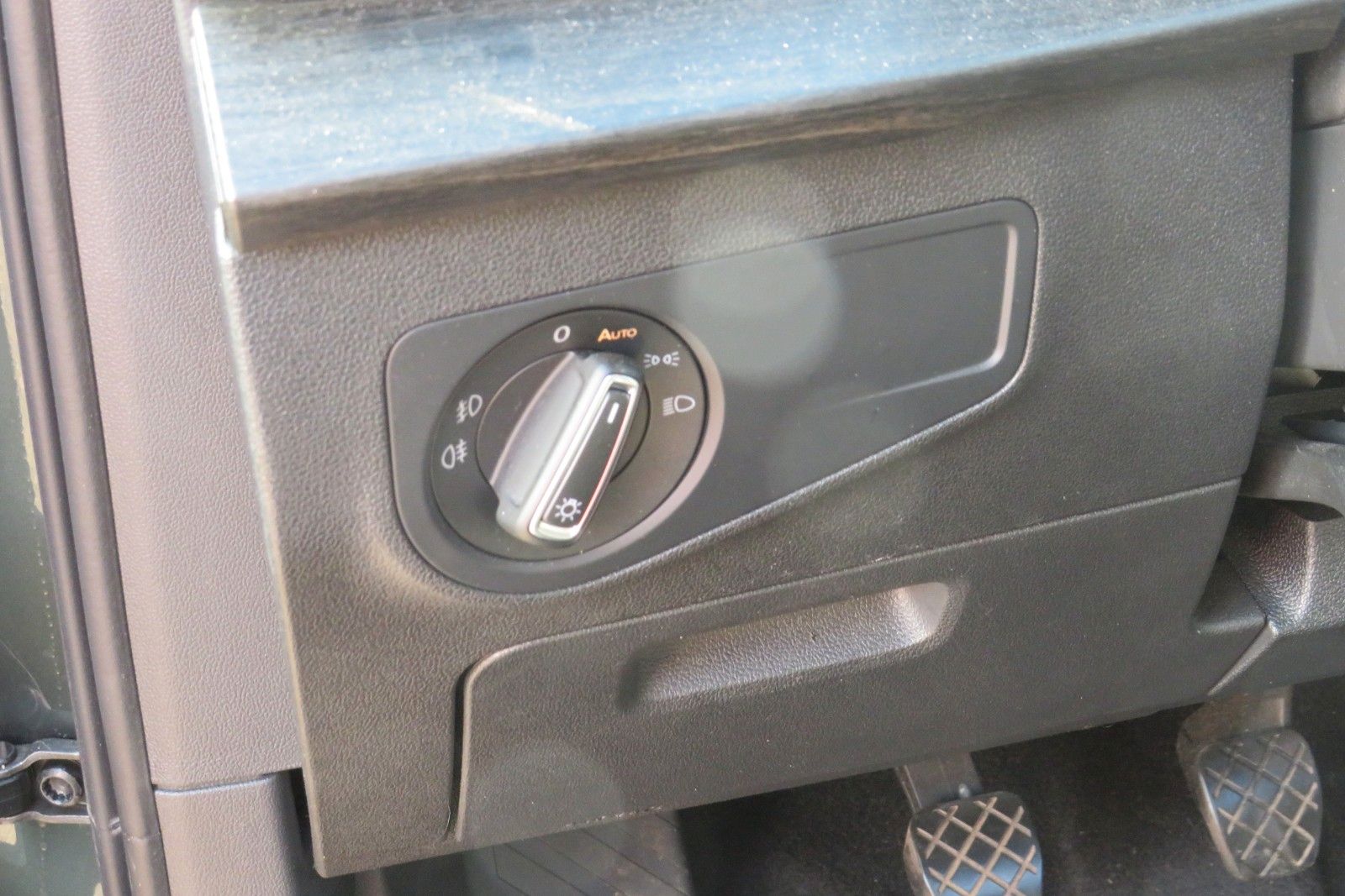 Fahrzeugabbildung SEAT Tarraco Xcellence PANO 7S ACC NAVI LEDER  LED
