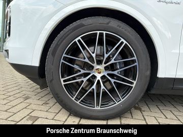 Porsche Cayenne - 6