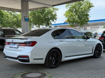 BMW 730 - 4
