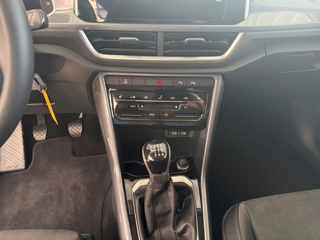 Volkswagen T-Roc - Bild 11