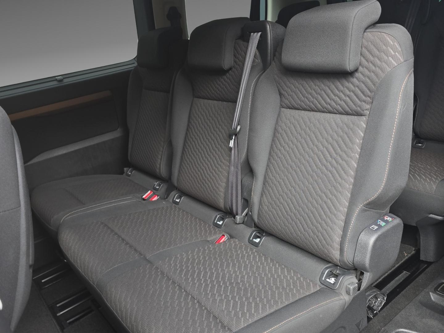 Toyota Proace Verso L1 Team Deutschland Mehrzonenklima 