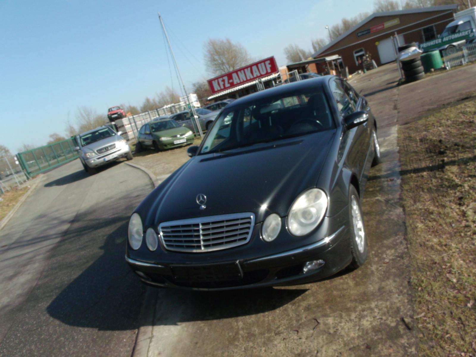Mercedes-Benz E 320 ELEGANCE