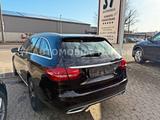 Mercedes-Benz C 220d T 2.0 CDI 4Matic*Avantgarde* - Mercedes-Benz C 220: Kombi, Cdi