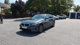 BMW 320e Touring xDrive Sport Shadow CarPlay AHK LED - BMW 320 mit Hybrid-Antrieb: Kombi