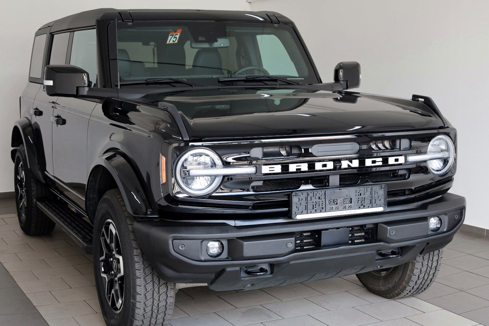 Fahrzeugabbildung Ford Bronco Outer Banks 4x4,360Kamera,ACC,Panorama