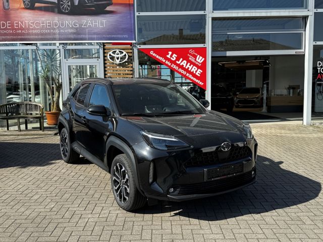 Toyota Yaris Cross Teamplayer Hybrid ACC SHZ PDC 1.99%