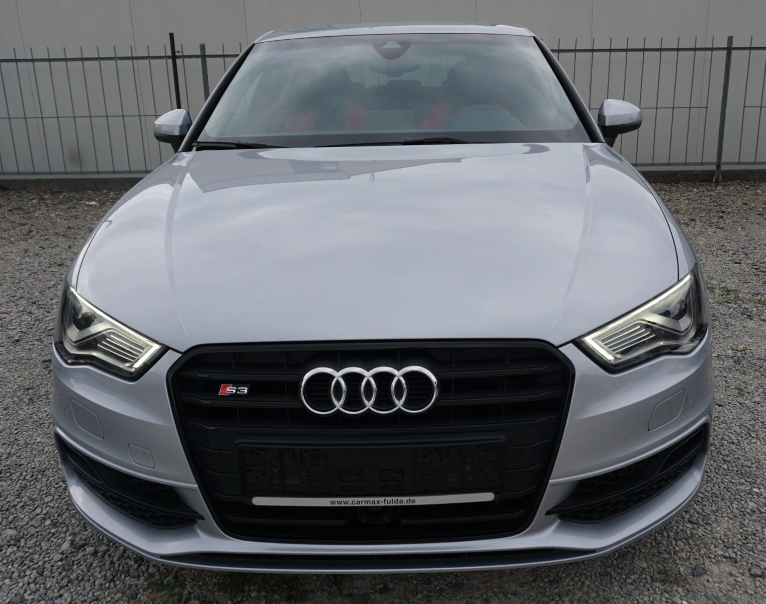 Fahrzeugabbildung Audi S3 Sportback 2.0 TFSI quattro, Leder, Navi, B&O
