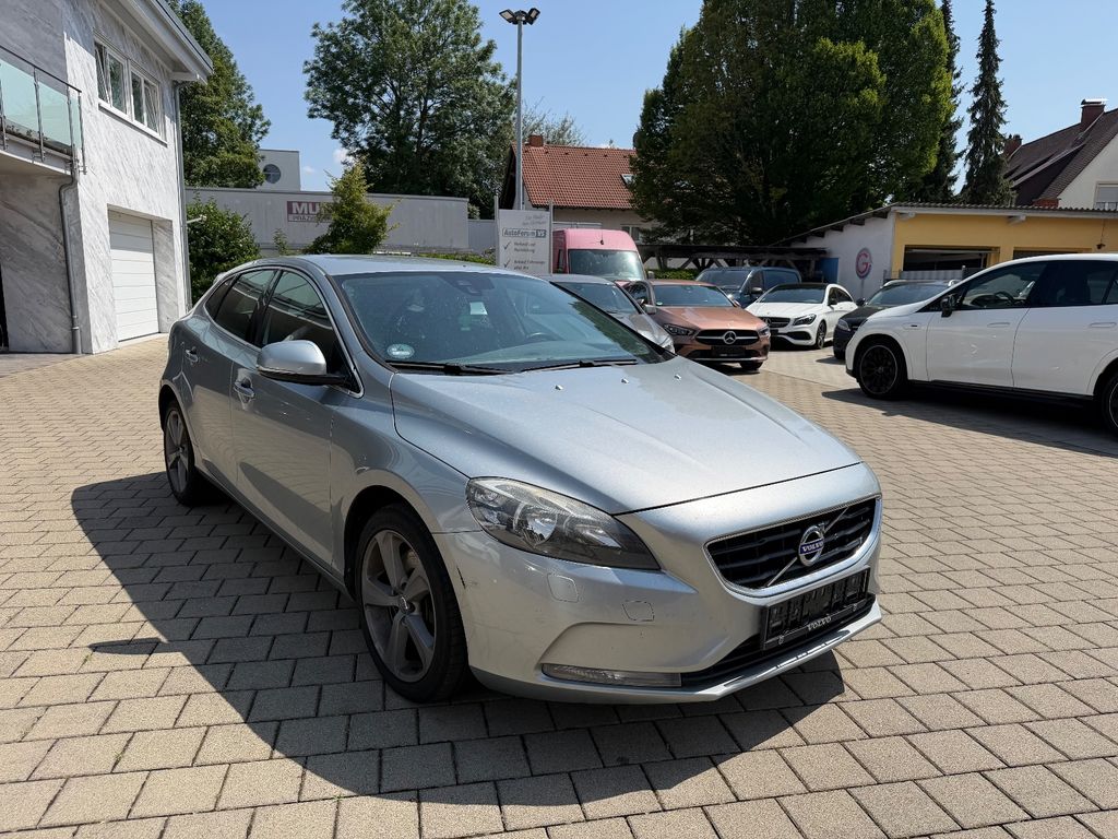 Angebot ansehen Volvo V40