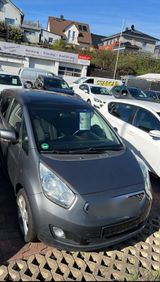 Kia Venga Familienauto - Kia Venga mit Diesel-Antrieb: Kleinbus