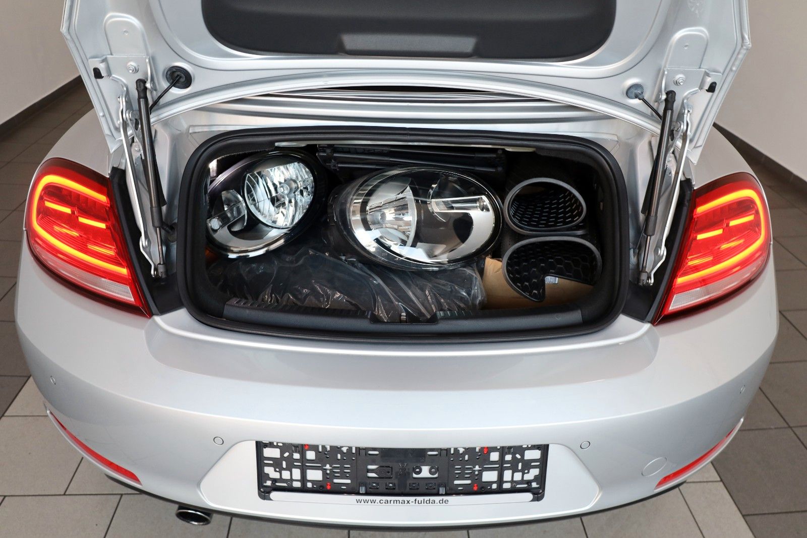 Fahrzeugabbildung Volkswagen Beetle Cabriolet Xenon,SH,PDC,SR+WR