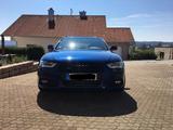 Audi A4 2.0 TDI 130kW Avant S line - Sportpaket - mit Diesel-Antrieb: Blau, Teilleder, Kombi, Sportpaket