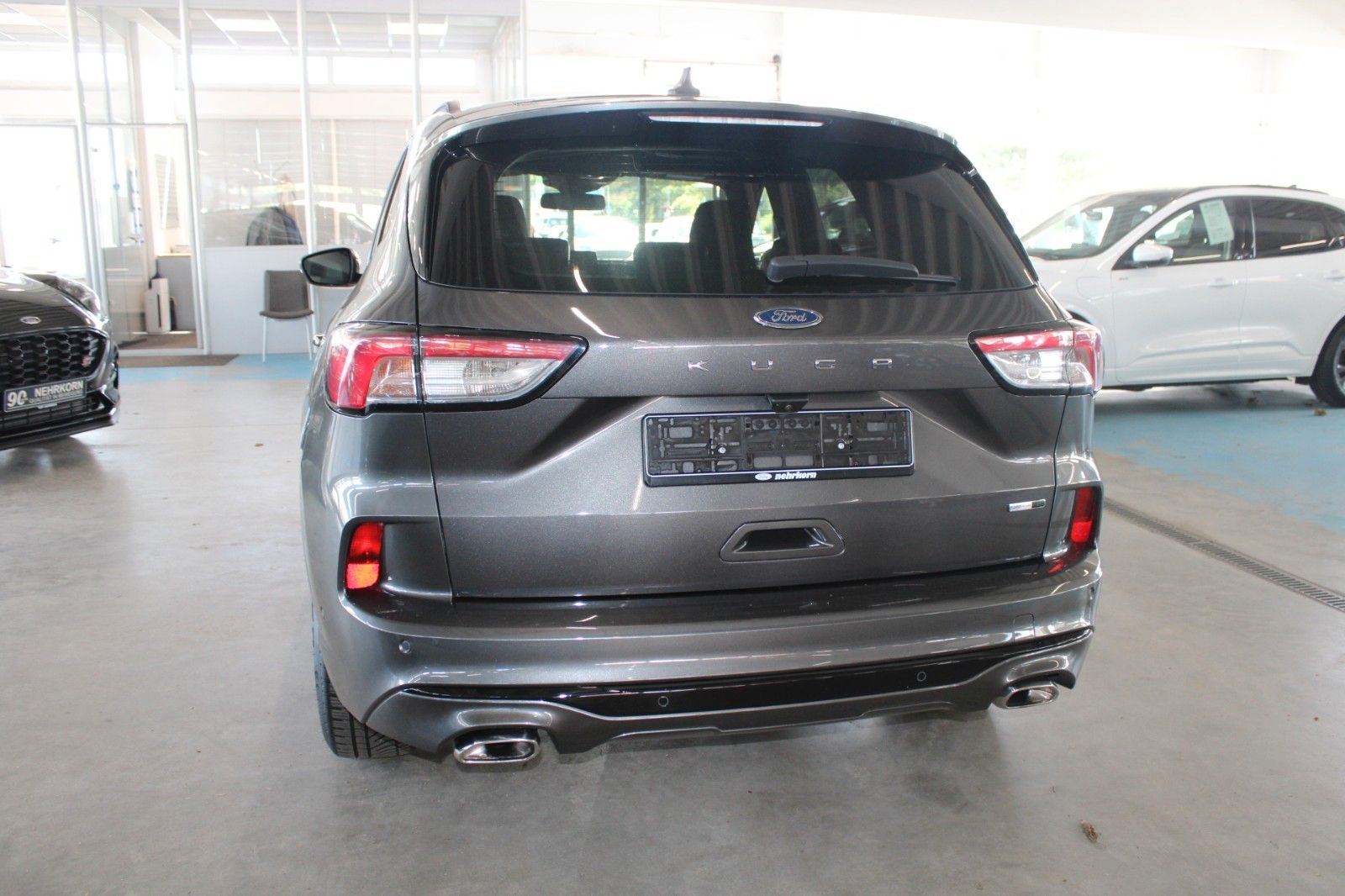 Fahrzeugabbildung Ford Kuga ST-Line X LED HUD Winter + Technologie Pak.