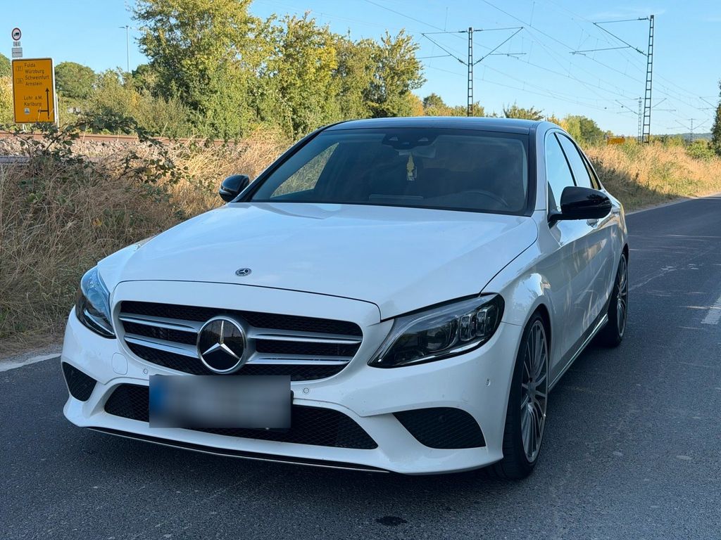 Image of Mercedes-Benz C 300