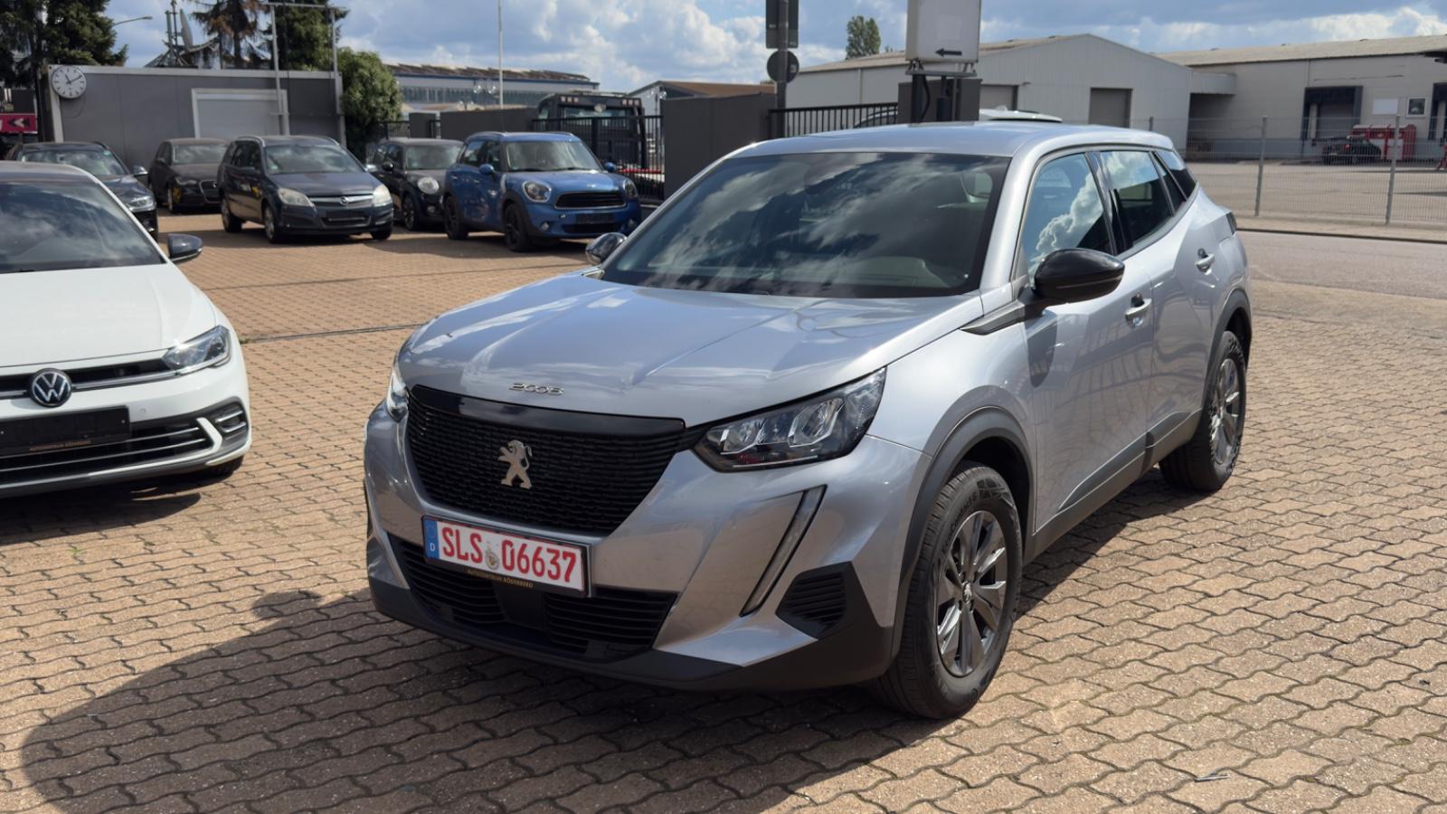 Peugeot 2008 Active Pack*KAM*NAV*LED*8FA*1.HAND*PDC*WiFi