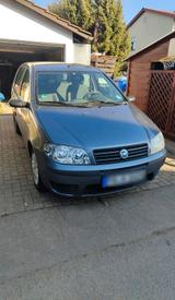 Fiat Punto mit 2 Jahren TÜV - gebrauchte Fiat Punto aus dem Jahr 2005