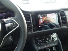 Fahrzeugabbildung Skoda Kodiaq 2.0 TDI SCR DSG STYLE *AHK*NAV*KAM*LED*