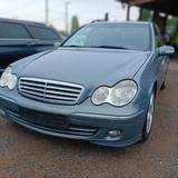 Mercedes-Benz C 220 C T-Modell C 220 CDI - Mercedes-Benz C 220 aus 2006: Cdi