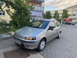 Fiat Punto 1.2 TÜV NEU, SERVICE NEU - gebrauchte Fiat Punto aus dem Jahr 2003
