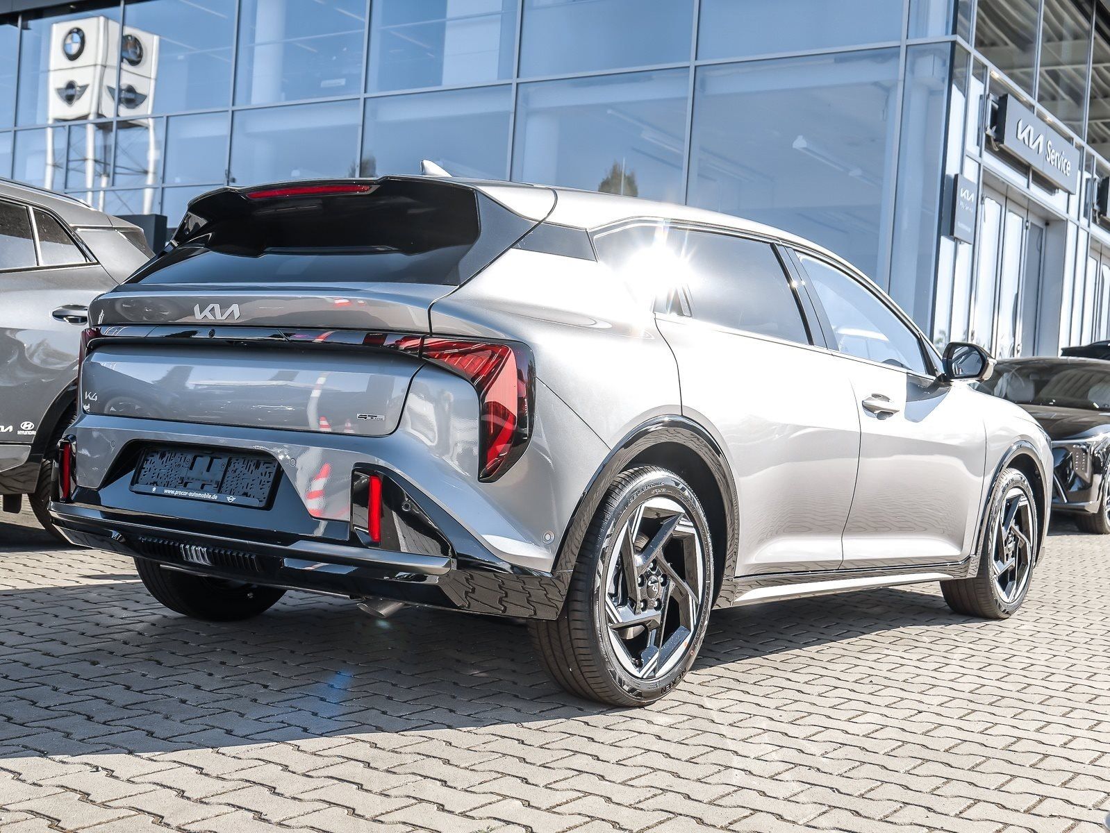 Kia K4 - Bild 2