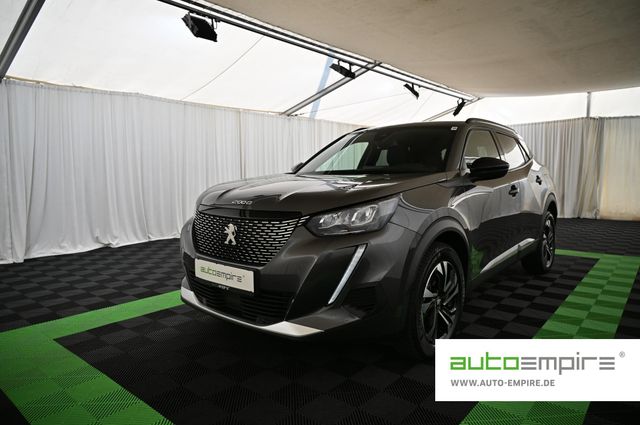 Peugeot 2008 1.2 PT EAT8 130 Allure LED/NAVI/PARK-ASS/17