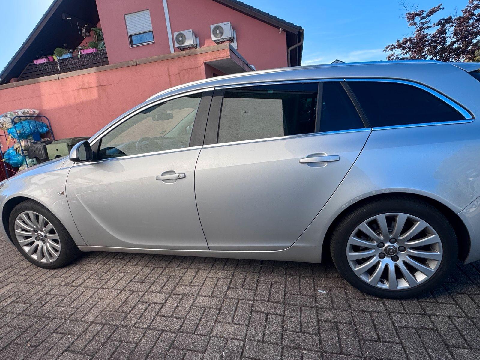 Opel Insignia 2011 — фото 6