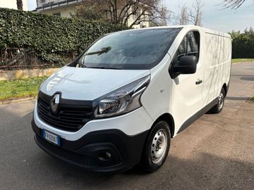 Renault Trafic - 8