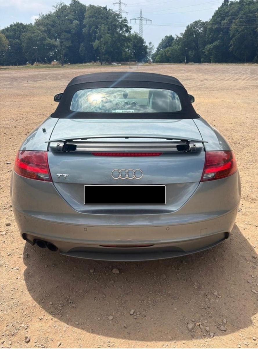 Audi TT Roadster 2.0 TFSI S tronic -