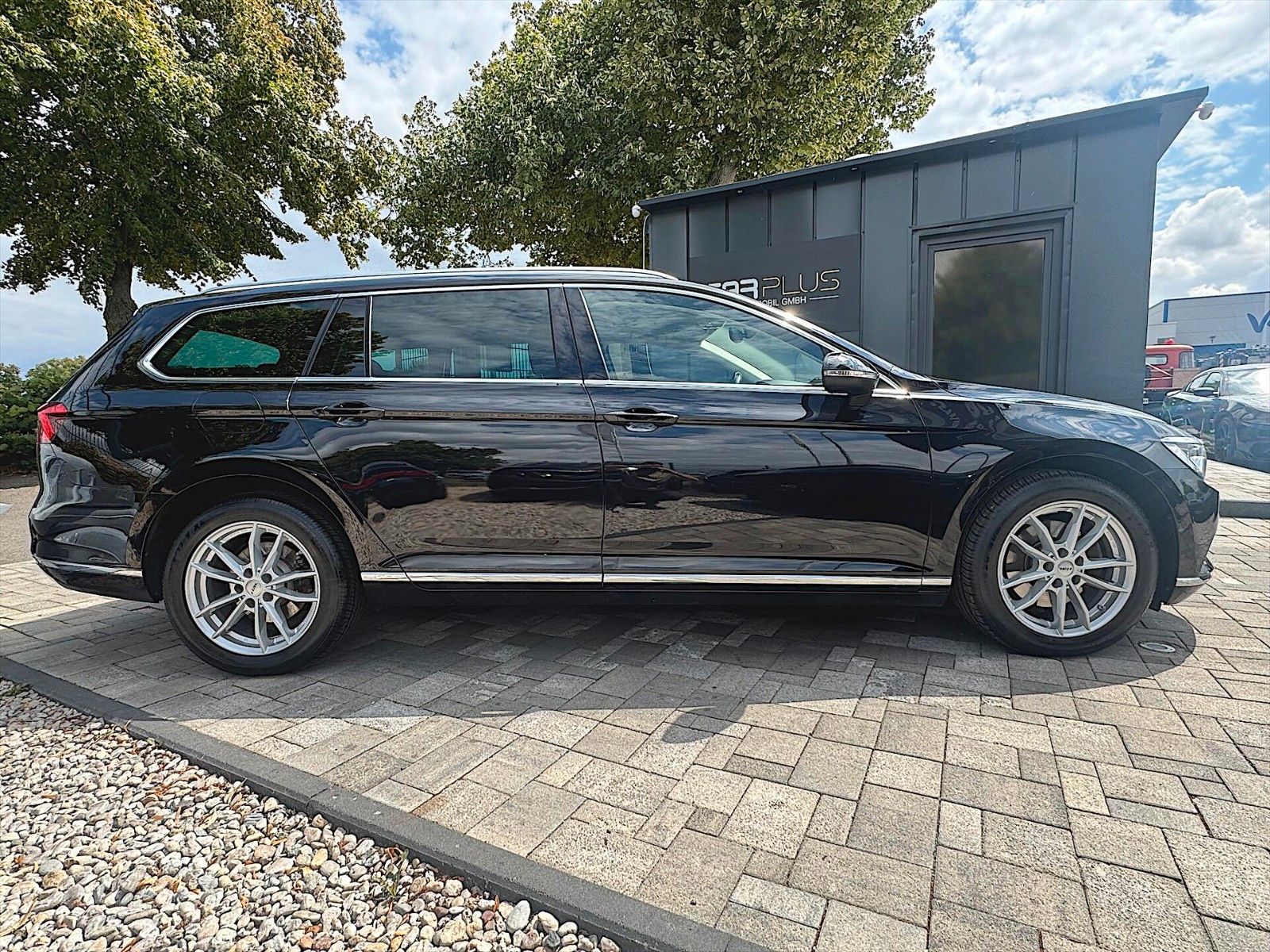 Fahrzeugabbildung Volkswagen Passat Variant 2.0 TDI Highline DSG *LED*Navi*