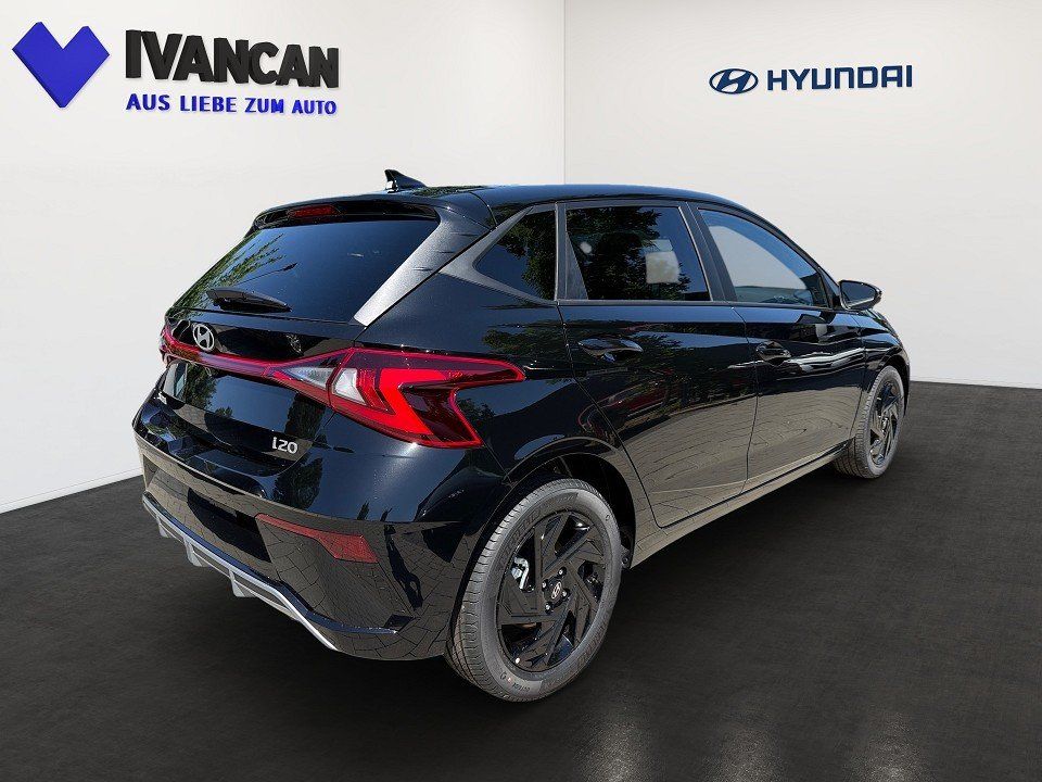 Fahrzeugabbildung Hyundai i20 1.0T 90PS DCT Blackline
