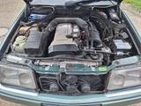 Mercedes-Benz E 320 Sommerbetrieb - gebrauchte Mercedes-Benz E 320 aus dem Jahr 1995