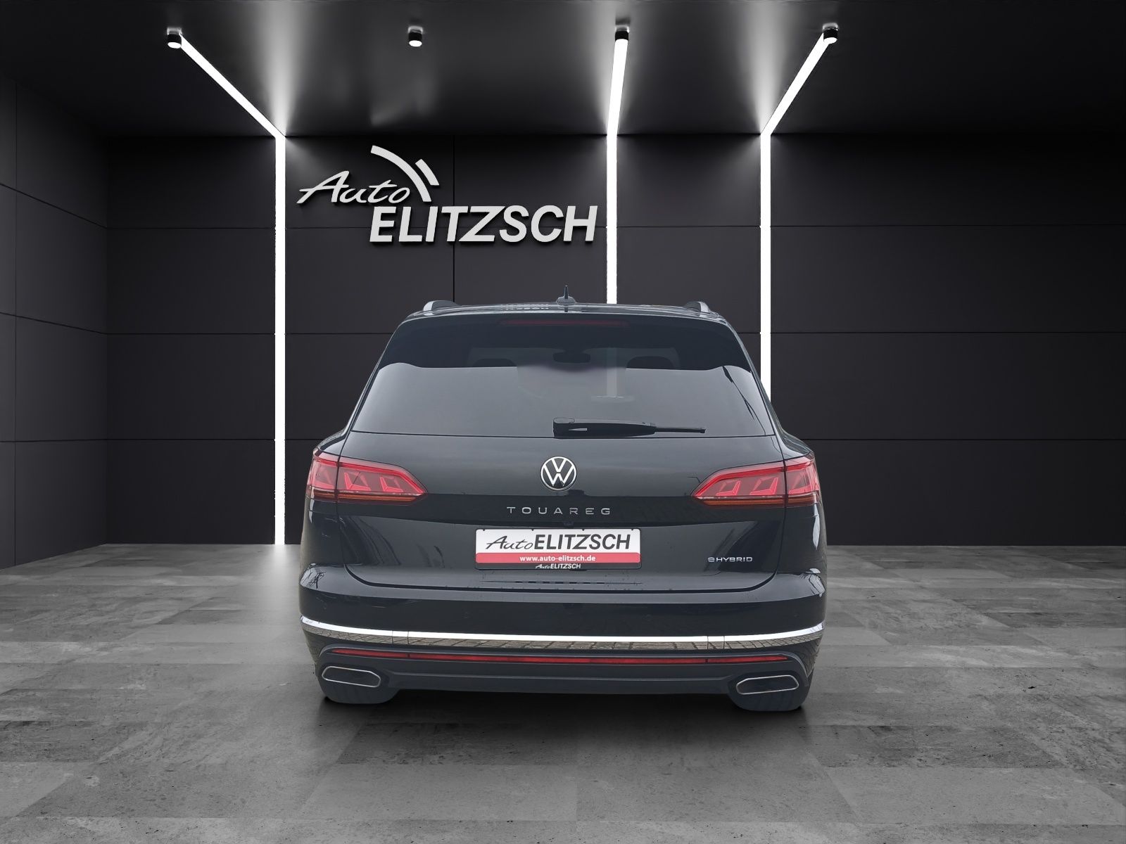 Fahrzeugabbildung Volkswagen Touareg eHybrid Elegance 4M Matrix AHK HUD Pano