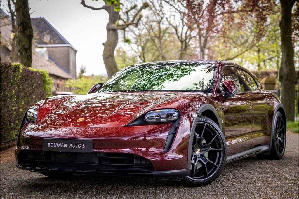 Image of Porsche Taycan