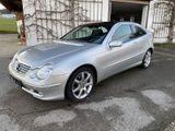 Mercedes-Benz C 200 Kompressor / 13.700km! / 2.Hand