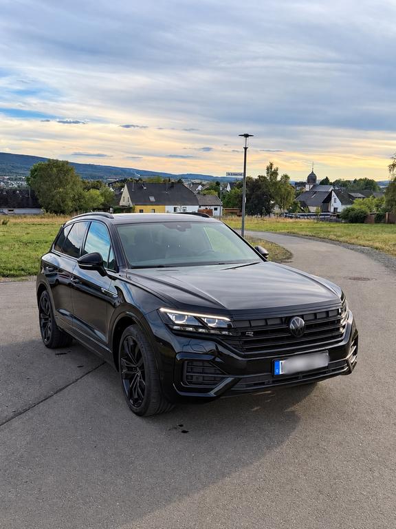 Volkswagen Touareg 30 V6 TDI 286 PSRLine All Black Matrix 2023
